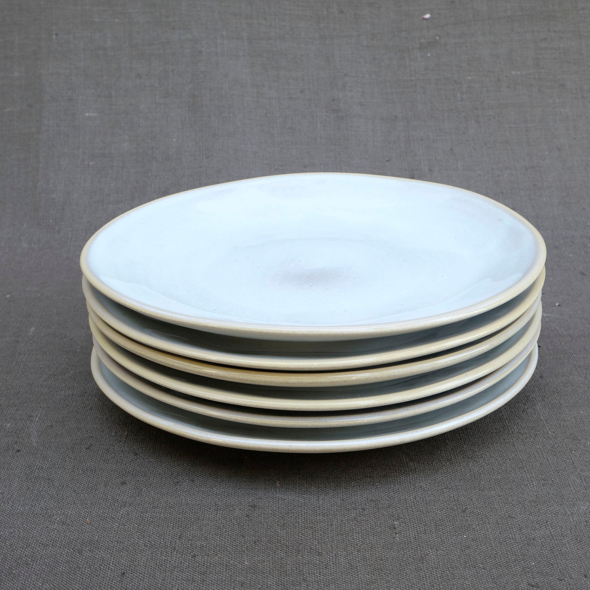 Izanami Tableware Großer Teller Steingut Geschirr-Set